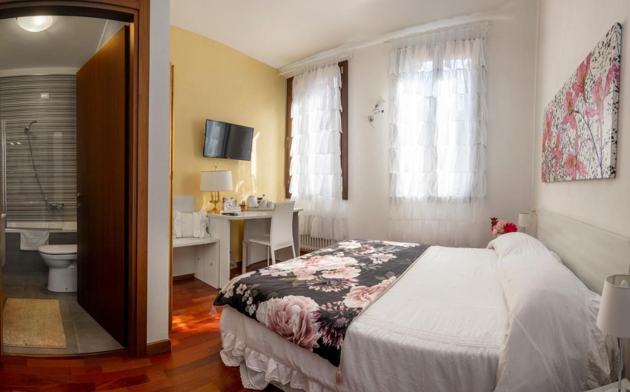 Hotel Ca' Degli Specchieri Benátky Exteriér fotografie